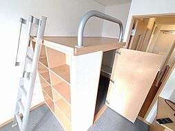 レオパレスマノワール 3階1Kのリビング/ダイニング