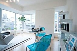 ホワイトタワー浜松町 204 2階1LDKのリビング/ダイニング