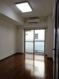 都営三田線 御成門駅 徒歩5分の賃貸マンション 5階1Kのリビング/ダイニング