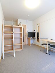 レオパレス向陵西 305 3階1Kのリビング/ダイニング