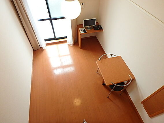 レオパレスストーンリバー_内装_4