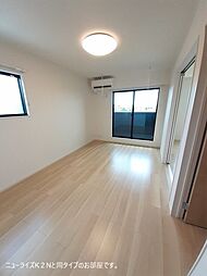 シャン・ド・フルールVII 2階2LDKのリビング/ダイニング