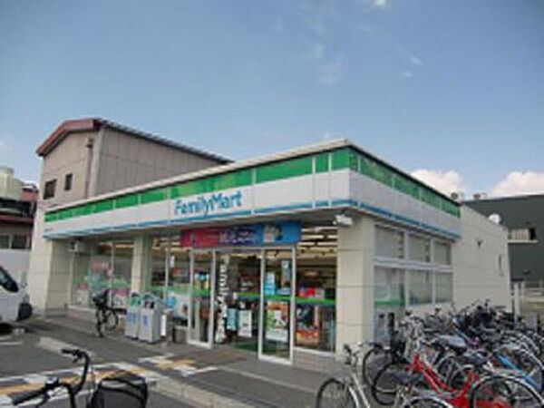 画像24:ファミリーマート八尾太田新町店 529m