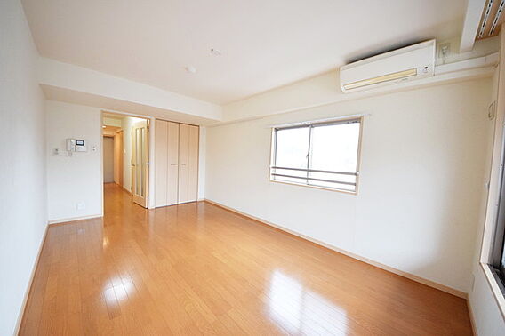 アネシス_内装_1