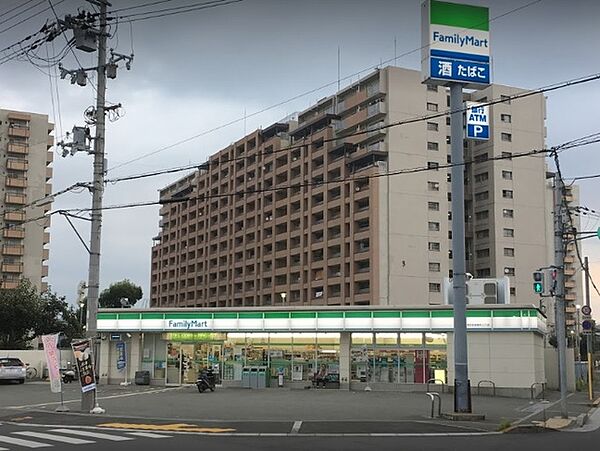 画像24:ファミリーマート堺百舌鳥梅町三丁店 362m