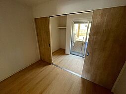 レジデンスウエスト小作 1階1Kのリビング/ダイニング