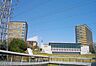 周辺：明星大学 731m