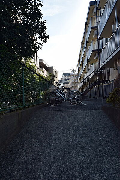 画像20:〜自転車はこちらでおやすみ〜