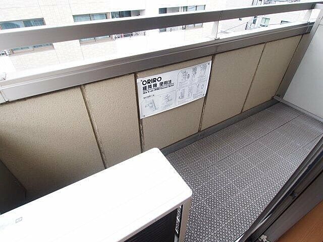 バルコニー