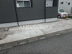 4 / 5
