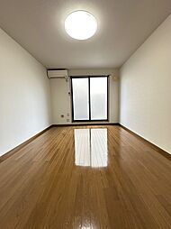 アムールYUGI 205 2階1Kのリビング/ダイニング