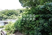 お部屋前には緑があるので、心癒されますね☆