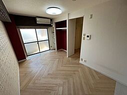 JR中央線 八王子駅 徒歩12分の賃貸マンション 5階1Kのリビング/ダイニング