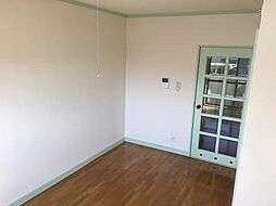 ウエストアベニュー 3階1Kのリビング/ダイニング