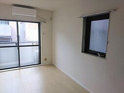 ダイマス熊野町マンション 3階ワンルームのリビング/ダイニング