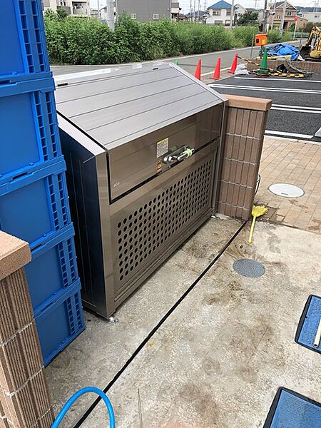 D-room西平山B棟