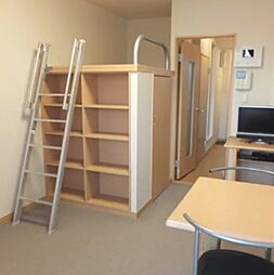 レオパレスサンロク東幕張 3階1Kのリビング/ダイニング