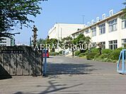 入間市立藤沢中学校 1061m