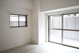 アルシェ新宿 7階1Kのリビング/ダイニング