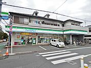 ファミリーマート海田東四丁目店 424m