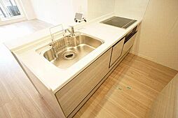 ＩＨコンロのシステムキッチンです。