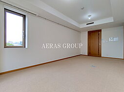 小石川パークタワー 704 7階3LDKのリビング/ダイニング