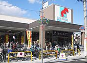 万代大和田店 545m