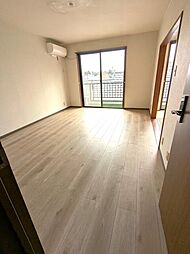 エステートマンション 3階2LDKのリビング/ダイニング