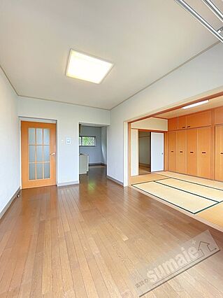 ネスタ花山_内装_0