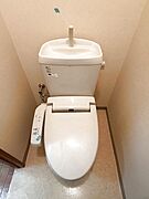 写真は別のお部屋となります。