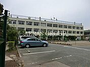 川口市立安行小学校 627m