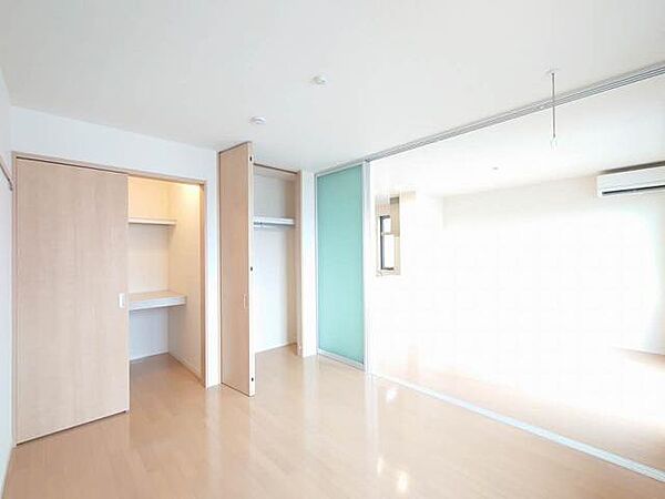 apartment 宮城県栗原市築館宮野中央１丁目4-18
築館宮野中央の賃貸情報を見る
物件地図