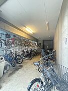 敷地内/建物