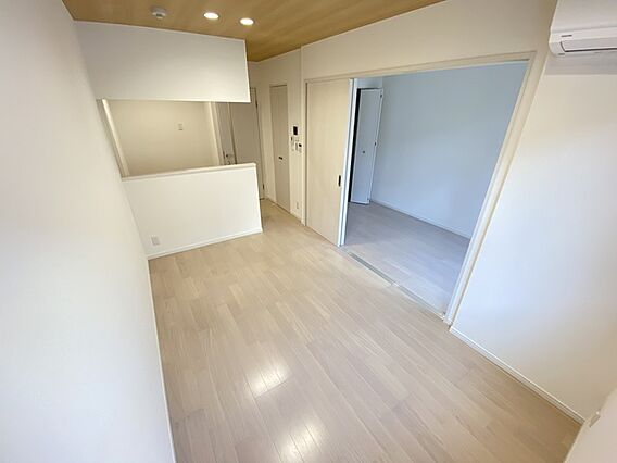 St.Residence七道_内装_0