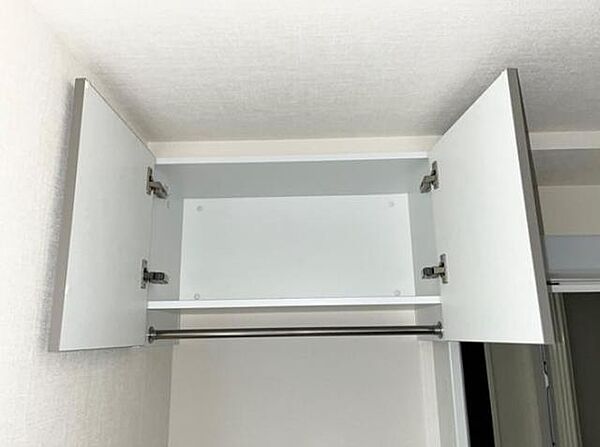 アジュール