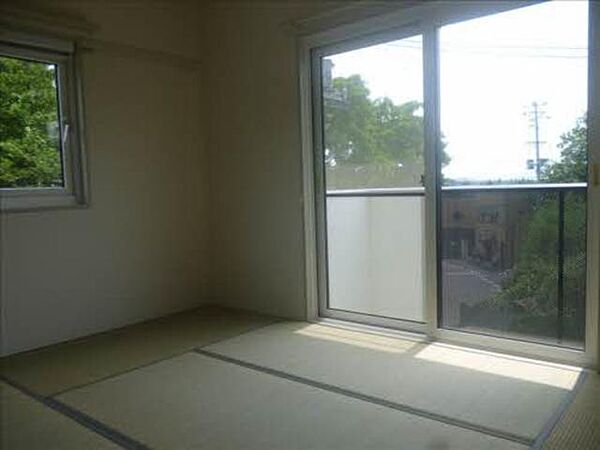 apartment 岩手県紫波郡紫波町日詰郡山駅49-3
日詰の賃貸情報を見る
物件地図