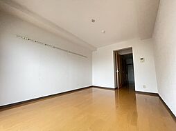 メイプル・コート 405 4階1Kのリビング/ダイニング