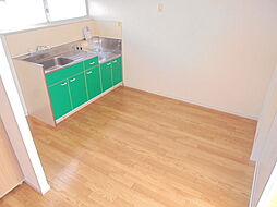 JR中央線 西八王子駅 徒歩15分の賃貸アパート 1階2LDKのリビング/ダイニング