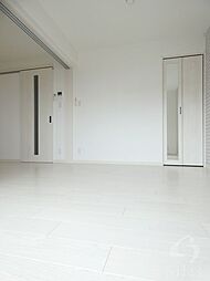 おおさか東線 城北公園通駅 徒歩4分の賃貸アパート 2階1LDKのリビング/ダイニング