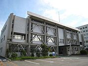 奈良家庭裁判所葛城支部 853m