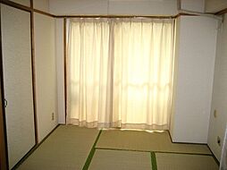 JR総武線 東中野駅 徒歩2分の賃貸マンション 1階1DKのリビング/ダイニング