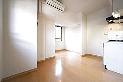 プリズムスクエア本駒込 8階ワンルームのリビング/ダイニング