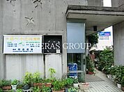 あべ小児科医院 244m