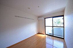 ジュネス1 107 1階1Kのリビング/ダイニング