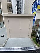敷地内/建物