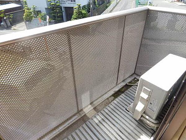 画像12:☆目の前に陽射しを遮る建物はありません☆