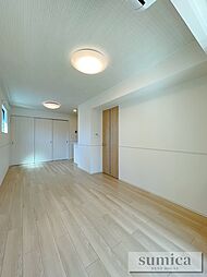 サイプレス　III 1階1LDKのリビング/ダイニング