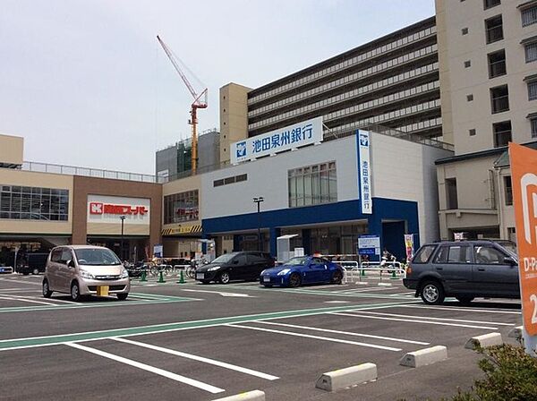 画像26:池田泉州銀行高石支店 892m