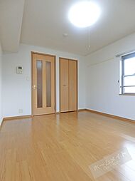 プリムローズヒル 2階1Kのリビング/ダイニング