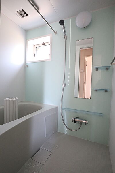 画像14:お風呂※別部屋の写真です。現況優先